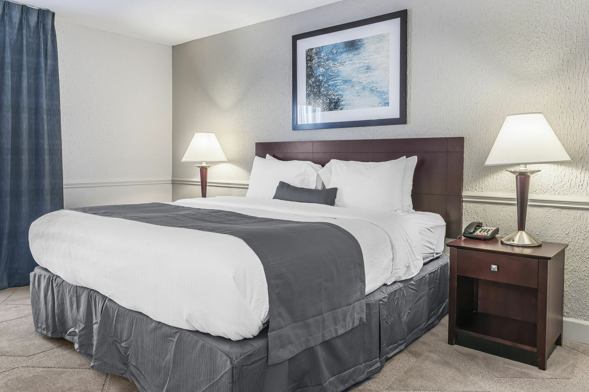The Blu Hotel Blue Ash Cincinnati, Ascend Hotel Collection Exterior photo